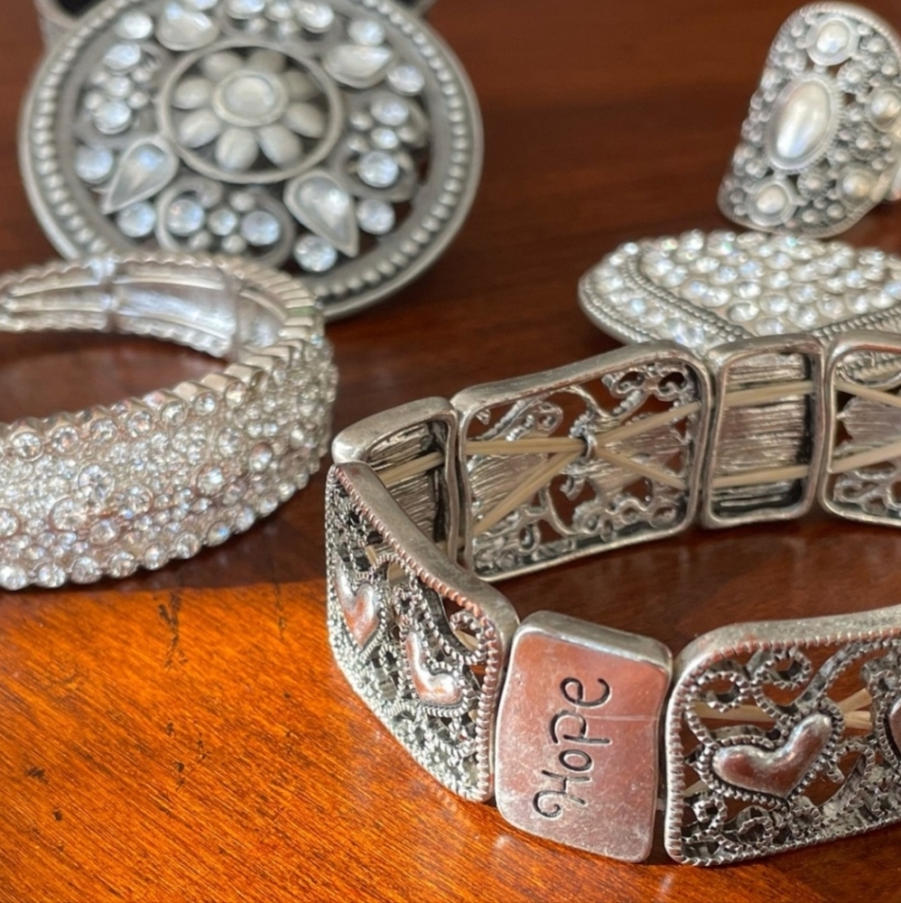 Jewelry Bundle - Picture 4 of 13